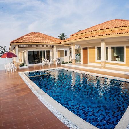 The Legacy Huahin Pool Villa Bagian luar foto