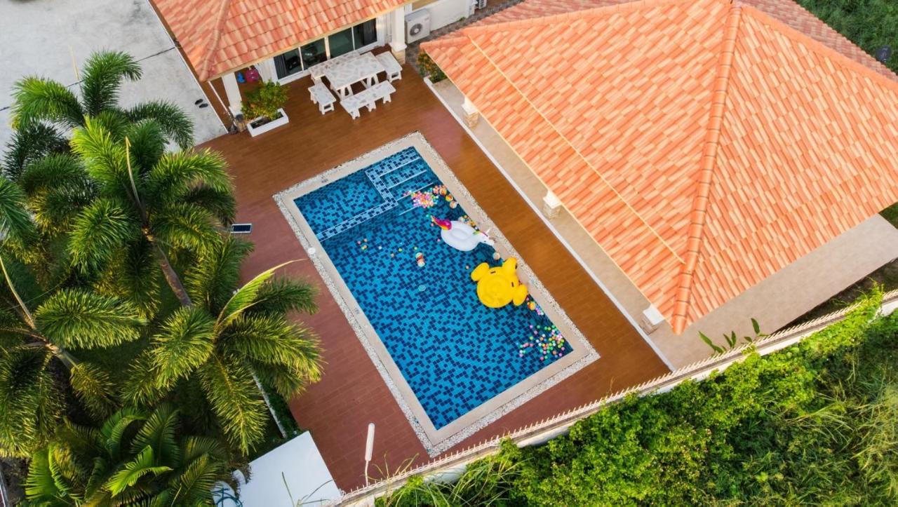 The Legacy Huahin Pool Villa Bagian luar foto
